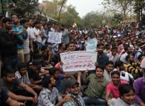 ssc aspirants protest