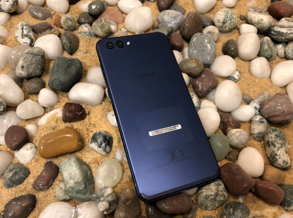 Huawei, Honor View 10, review, display, design, camera