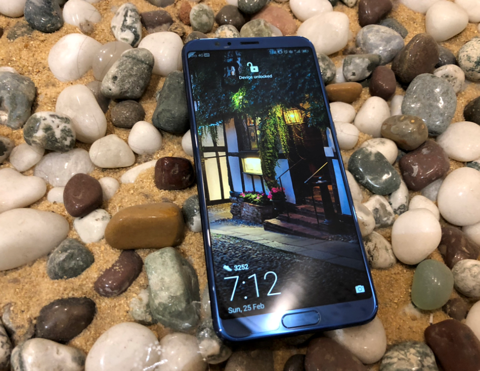 Huawei, Honor View 10, review, design, display