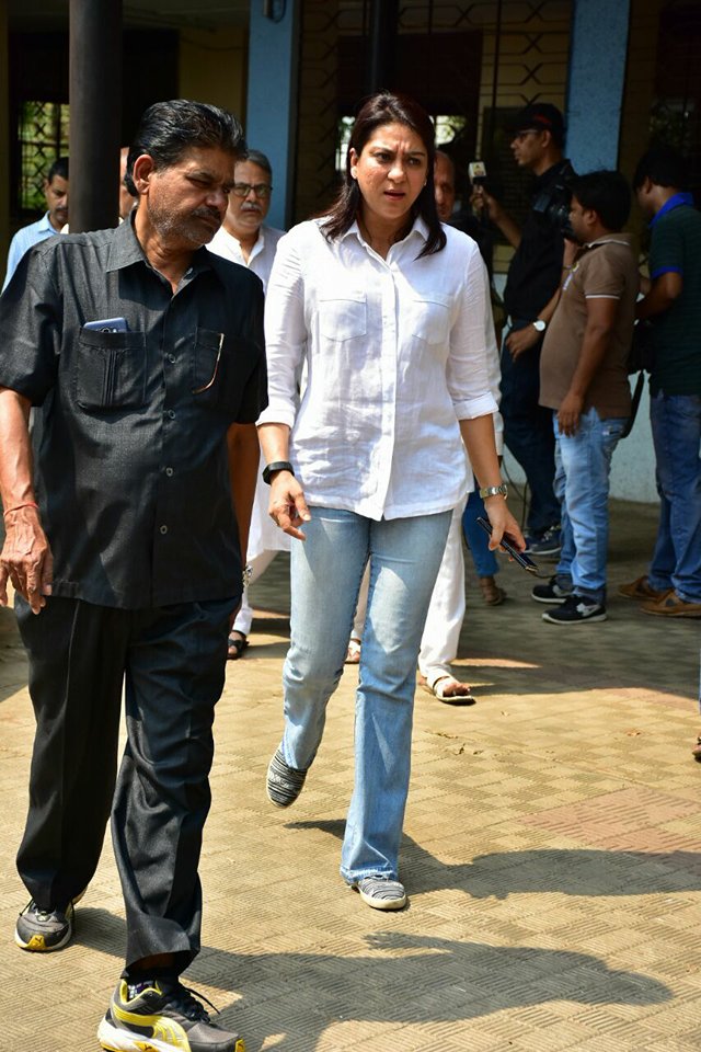 Celebs at Shammi funeral