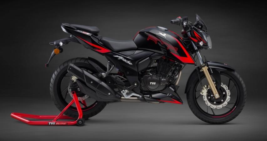 The new TVS Apache comes in Carburetor, EFI and Carburetor with ABS variants. TVS Apache RTR 200 4V Race Edition 2.0