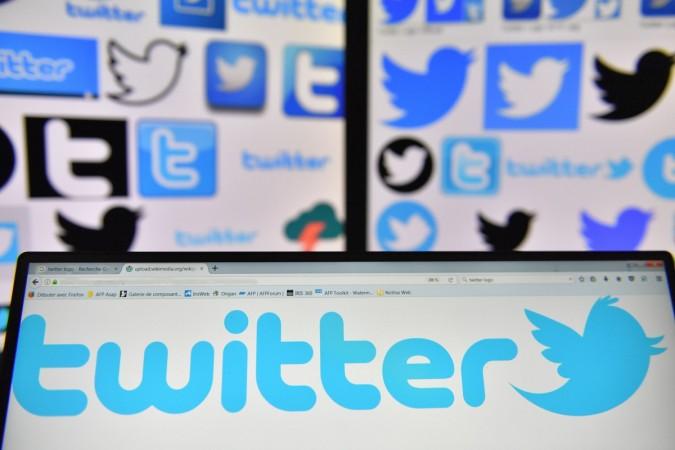 A picture taken on November 20, 2017 shows logos of US online news and social networking service Twitter displayed on computers' screens. FRANCE-INTERNET-COMPANY-TWITTER-SOCIAL-NETWORK