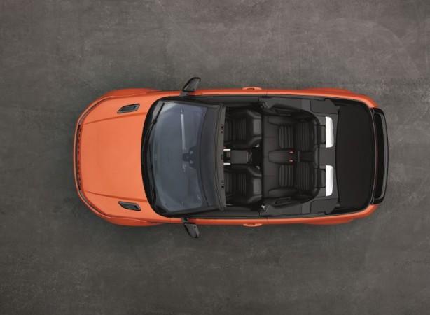 Range Rover Evoque Convertible is powered by a 2.0-litre Si4 petrol engine Range Rover Evoque Convertible