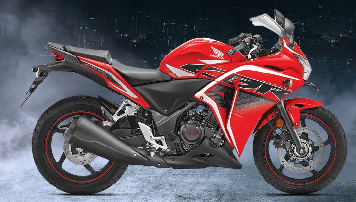 2018 Honda CBR 250R in Sports Red 2018 Honda CBR 250R
