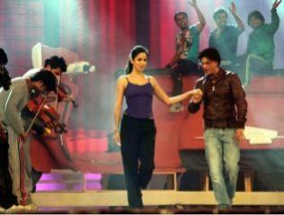 Shah Rukh Khan and Katrina Kaif adorable moment Shah Rukh Khan