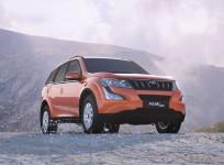 2018 Mahindra XUV500