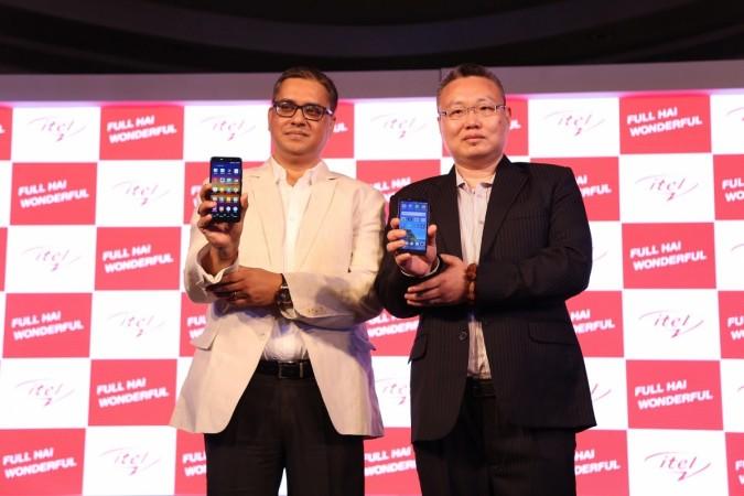 Mr. Marco Ma, MD, Transsion India & Mr. Arijeet Talapatra, SVP - National Head, Sales, Distribution and Retail, Transsion India at itel mobile India launch. Itel S42 launch