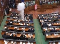 Kosovo opposition releases tear gas to delay Parliament vote