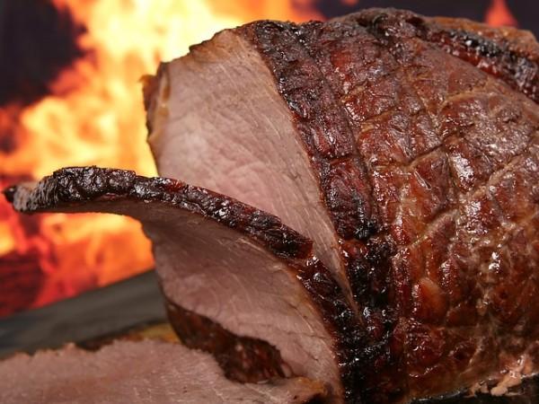 (Picture for representation) Food items cooked using high-temperature cooking methods are likely to increase the risk of high blood pressure. Barbecue