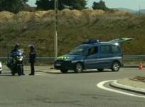 Police shoot dead supermarket gunman in France