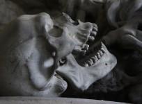 Coffin birth