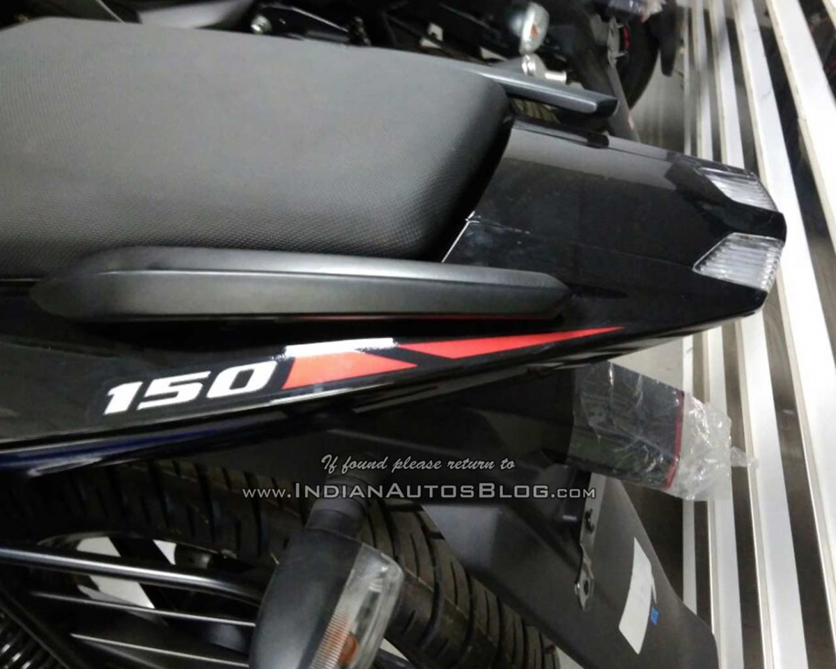 150 pulsar 2018 store model price