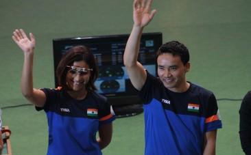 Jitu Rai and Heena Sidhu