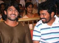 Sukumar with Prabhas at Munna audio launch