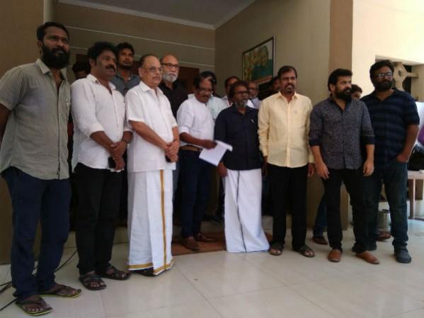 Tamil filmmakers call for the boycott of IPL matched in Chennai. Tamil filmmakers call for IPL boycott over Cauvery row