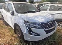 2018 Mahindra XUV500