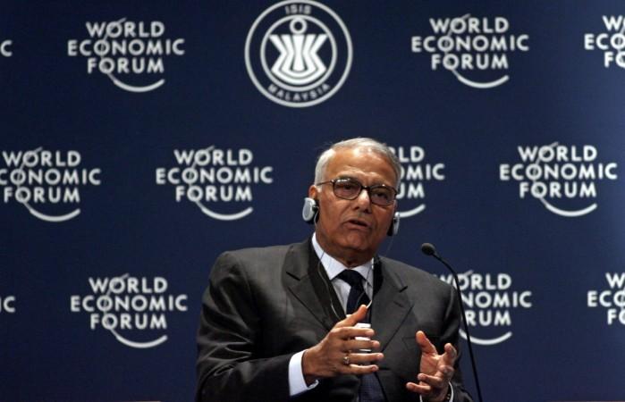 Former finance minister Yashwant Sinha has decided to cut all ties with the BJP. yashwant sinha
