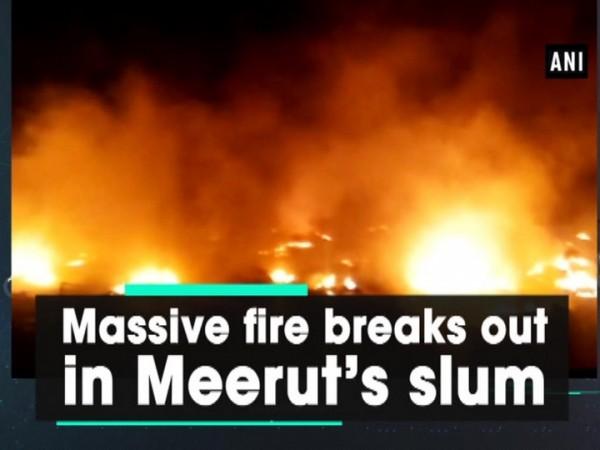 Huge fire breaks out in Meerut's slum