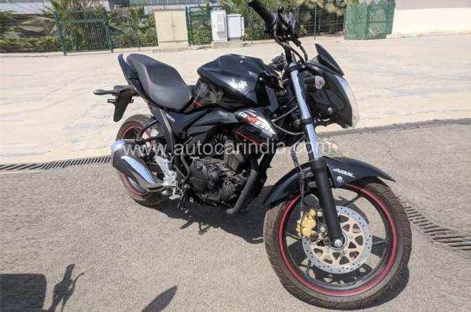 2018 Suzuki Gixxer ABS is expected to be premium by around Rs 6,500 2018 Suzuki Gixxer ABS