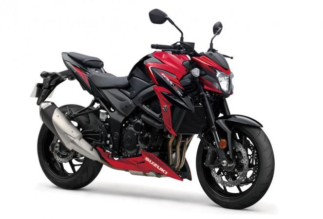 Suzuki GSX-S750 is offered in Metallic Triton Blue/Glass Sparkle Black and Glass Sparkle Black/Candy Daring Red color options. Suzuki GSX-S750