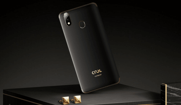 Coolpad Cool 2 comes with a premium-looking back which seems to be inspired by the Vivo V9's back panel Coolpad Cool 2