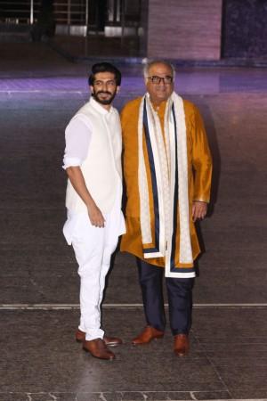 Harshvardhan Kapoor and Boney Kapoor Sonam kapoor and Anand Ahuja Sangeet