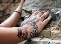 henna tattoo