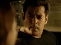 Salman Khan and Jacqueline Fernandez in Race 3