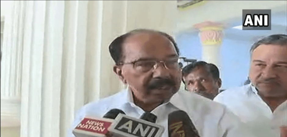 Verappa Moily speaks about the floor test Verappa Moily