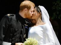 Watch Prince Harry And Meghans First Kiss As Husband And Wife At Royal Wedding