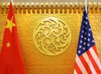 China and US flags