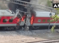 Fire on Rajdhani Express
