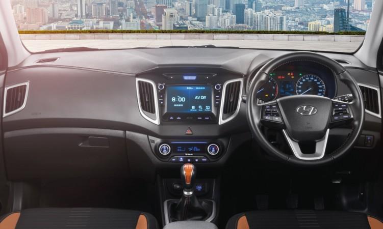 2018 Hyundai Creta carries over the same interior while it gets more features 2018 Hyundai Creta facelift