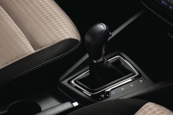 Hyundai Elite i20's automatic transmission lever Hyundai Elite i20 CVT