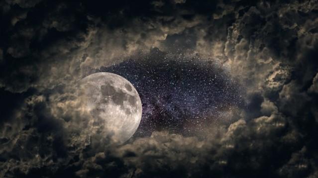 Picture of moon for Representation Moon