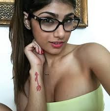 Star Mia Khalifa