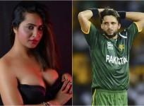 Arshi Khan, Shahid Afridi