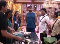 Babu Gogineni seen arguing over Sanjana Anne's demand