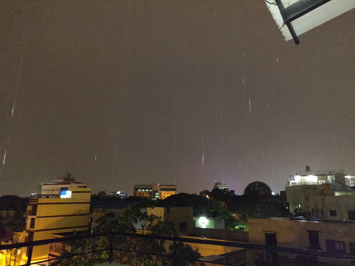 OnePlus 6 low light camera sample