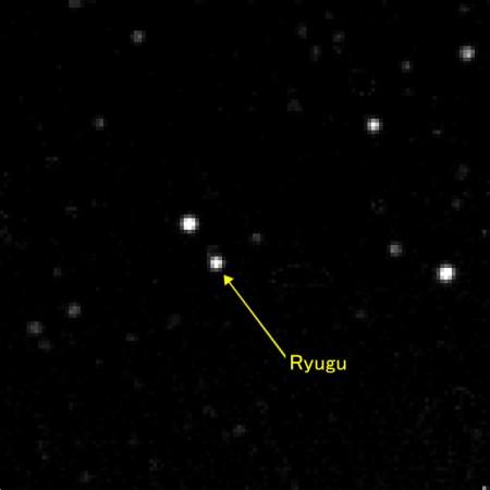 The asteroid Ryugu as seen by the craft Hayabusa2