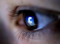Facebook Blinking Selfie Tool
