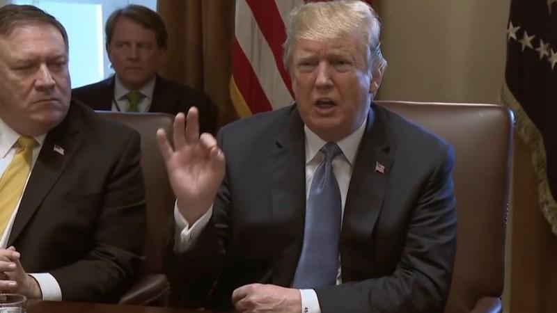 Donald Trump Falsely Claims Migrants Travel Through Mexico 'Like Its Walking Through Central Park'