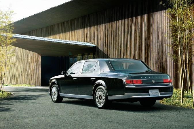 2018 Toyota Century is priced at 19,600,000 Japanese yen 2018 Toyota Century