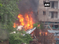 Mumbai plane crash