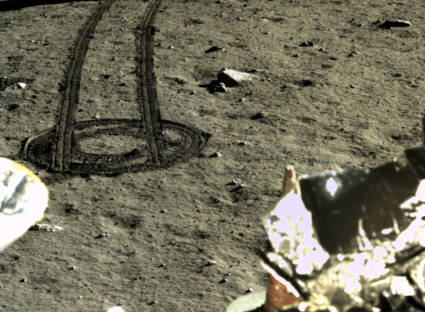 Chang'e-3 making donuts on the Moon Chang'e-3