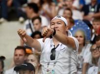 Japan fans Poland