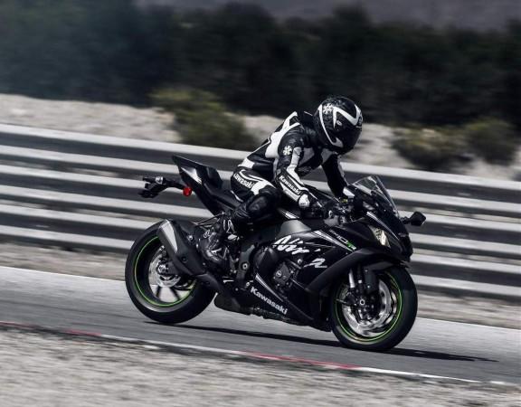2018 Kawasaki Ninja ZX-10RR is limited to 500 units worldwide 2018 Kawasaki Ninja ZX-10RR