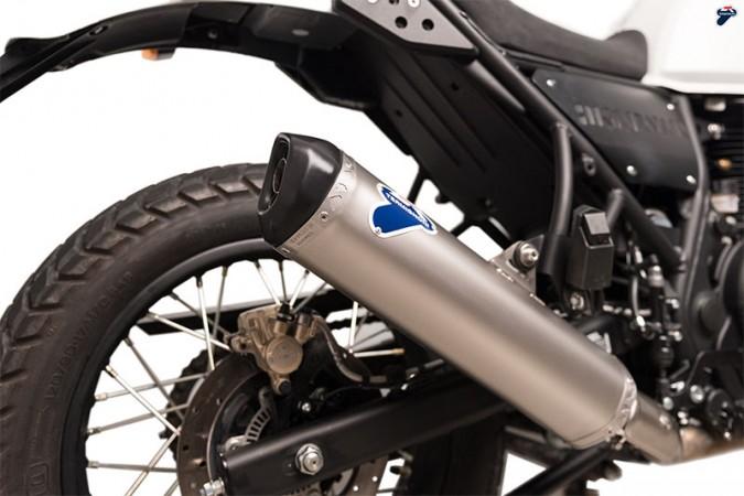 Termignoni racing silencer fitted in Royal Enfield Himalayan Termignoni racing silencer