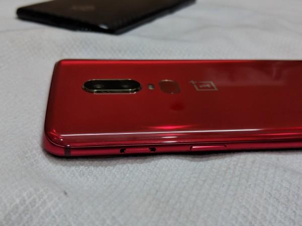 OnePlus 6 Red hands-on photos OnePlus 6 Red hands-on photos