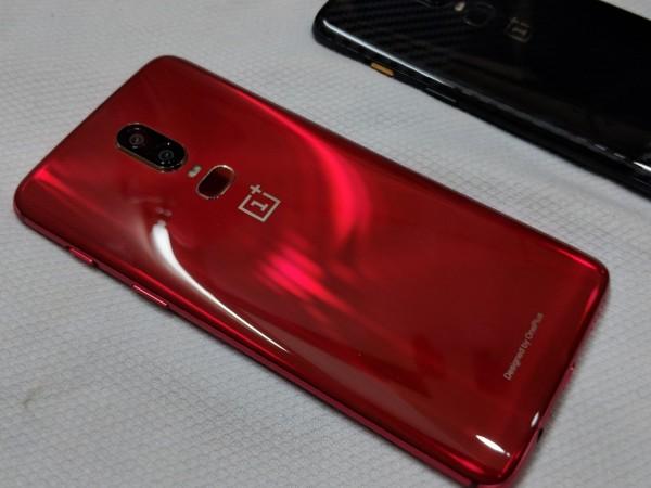 OnePlus 6 Red hands-on photos OnePlus 6 Red hands-on photos